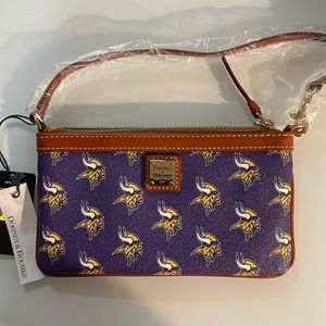 Dooney & Bourke Minnesota MN Vikings Wristlet